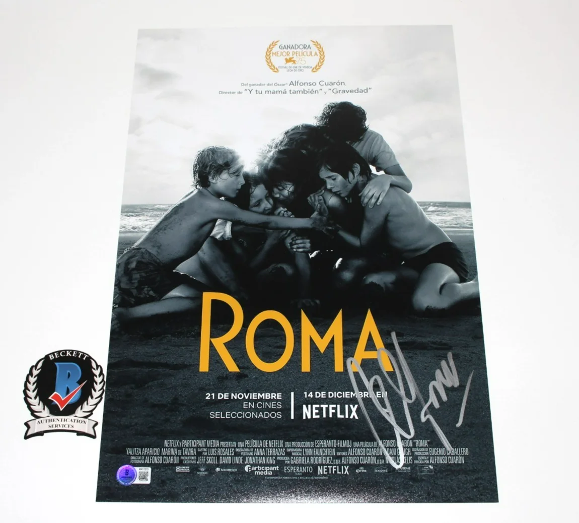 Alfonso Cuaron — DIRECTOR ALFONSO CUARON SIGNED 'ROMA' 12x18 MOVIE POSTER BECKETT COA AUTOGRAPH, image 2
