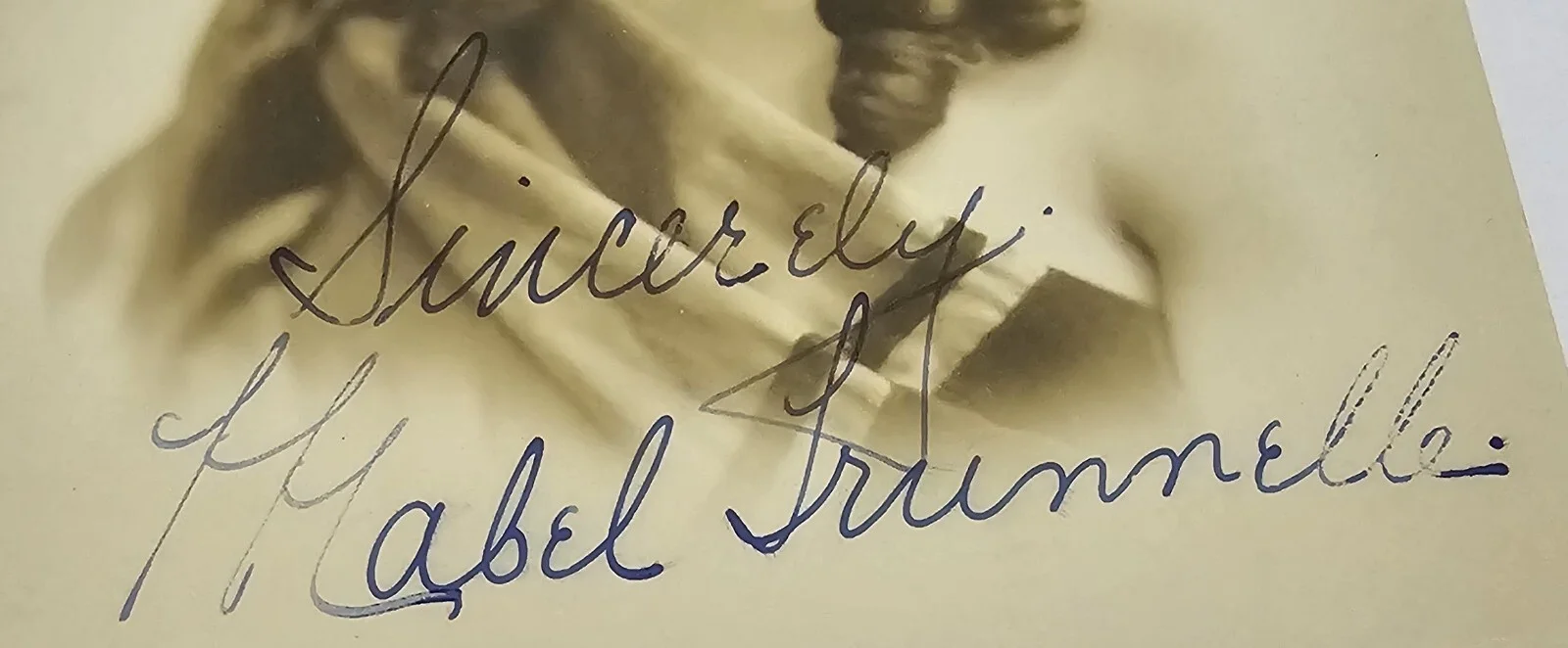 Mabel Trunnelle — Mabel Trunnelle Vintage 1914 Hand Signed Photograph Hull Studio NY, изображение 3