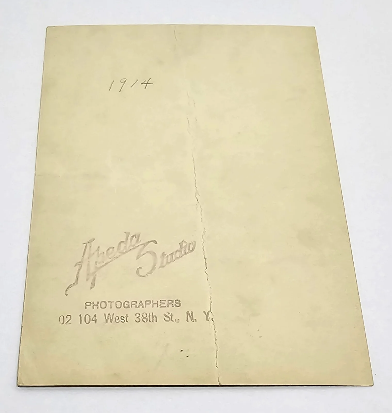 Gaston Bell — Gaston Bell Vintage 1914 Hand Signed Photograph Apeda Studios NY, image 2