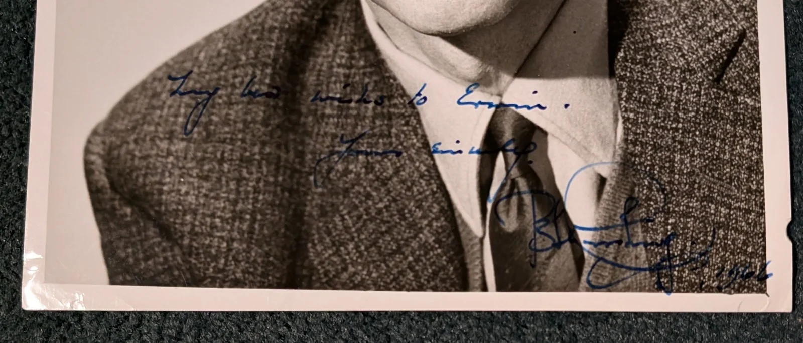 Peter Cushing — PETER CUSHING 1960's ORIGINAL AUTOGRAPHED photo STAR WARS! DRACULA! FRANKENSTEIN, image 2