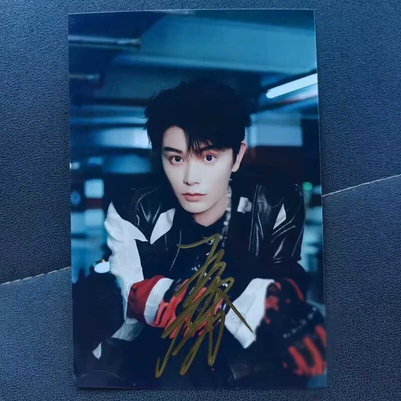 New Ding yuxi Signed Autographed Photo 6" Collection, image 3
