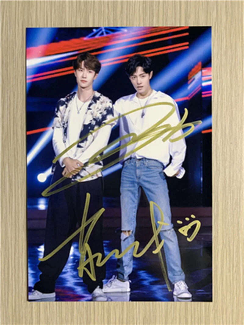 The Untamed Xiao Zhan Wang Yibo BJYX Signed Autographed Photo Autograph, изображение 4