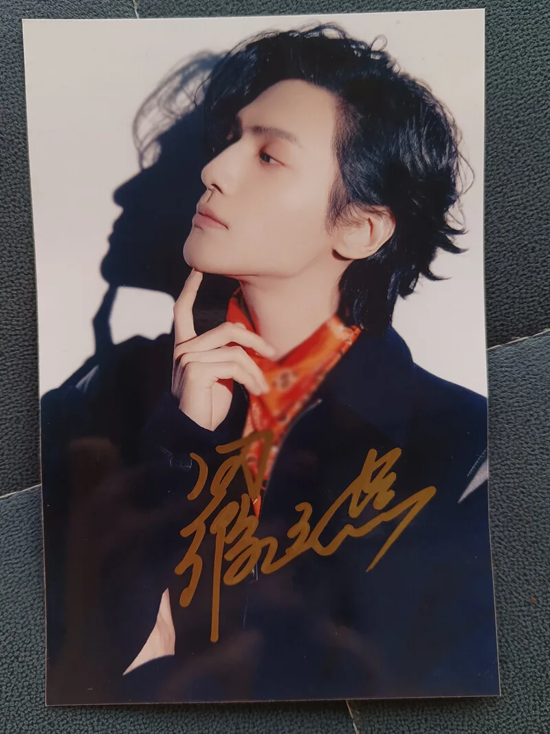 Luo yunxi 罗云熙 Signed Autographed Photo Autograph 6" Collection, image 2