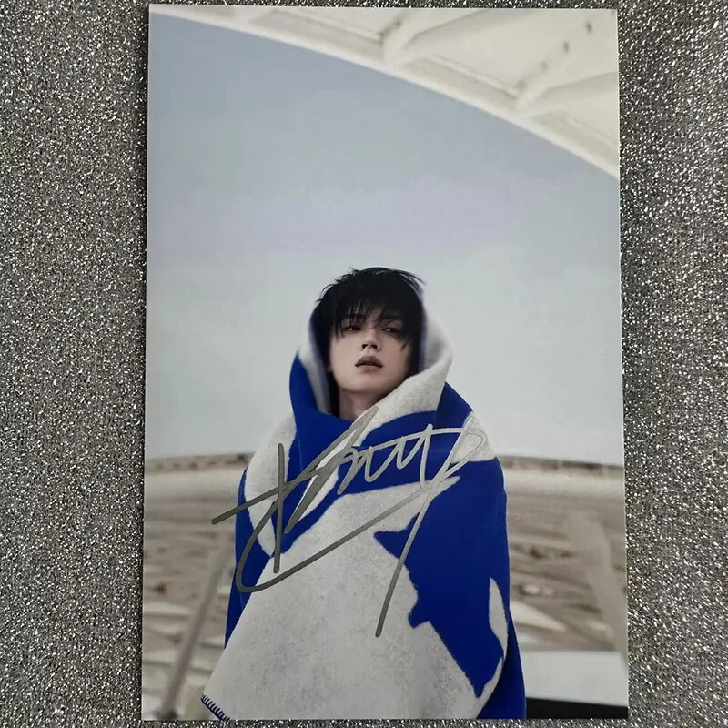 Zhou Yiran 6" Signed Autographed Photo Autograph, image 2