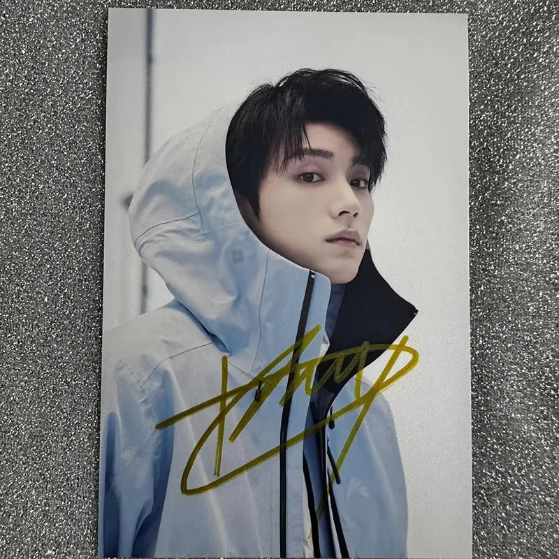 Zhou Yiran 6" Signed Autographed Photo Autograph, image 3
