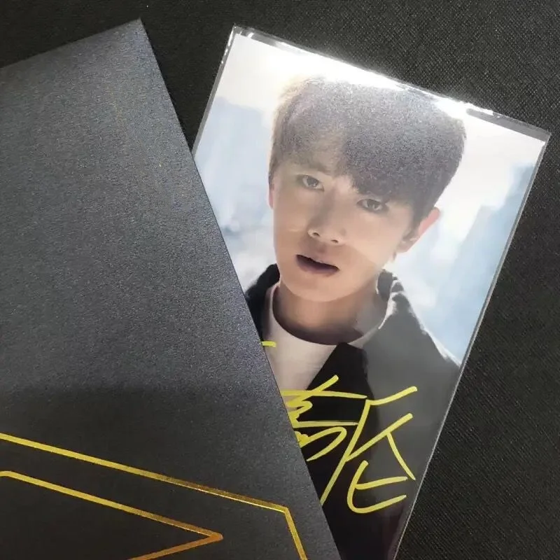 Ren Jialun 任嘉伦 Hand signed Autograph Photo 亲笔签名照片, image 3