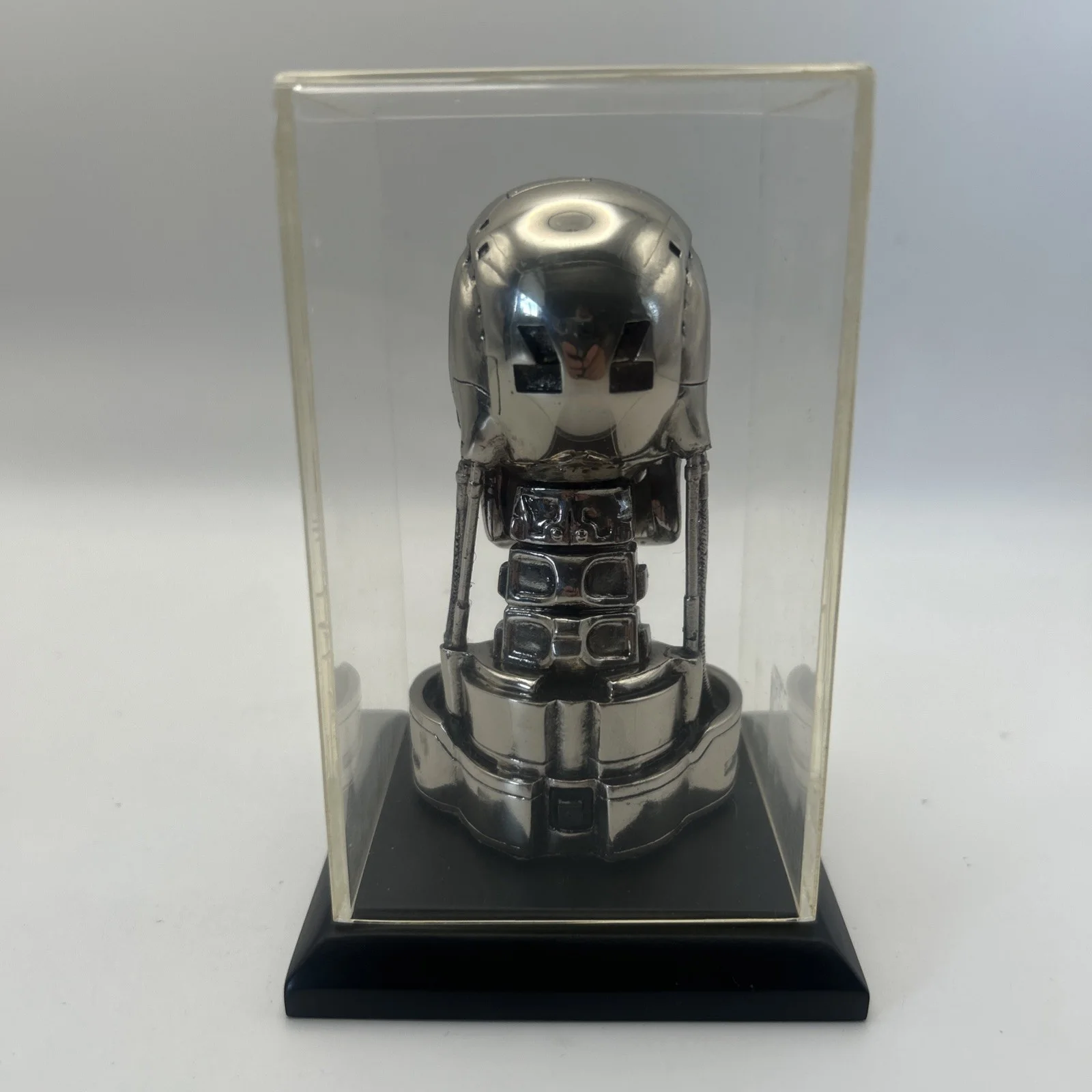 Terminator 2 Judgement Day T-800 Endoskull Bust Case T2 untested, image 3