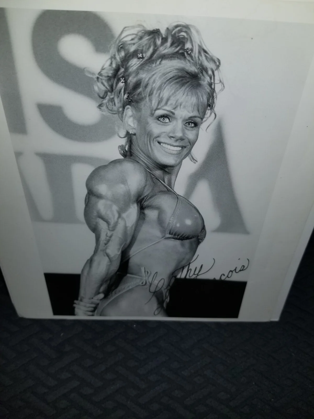 Cathy Lefrancois autographed 5 3/4"wide x 8 3/8"high Black&White Photo print +, изображение 3