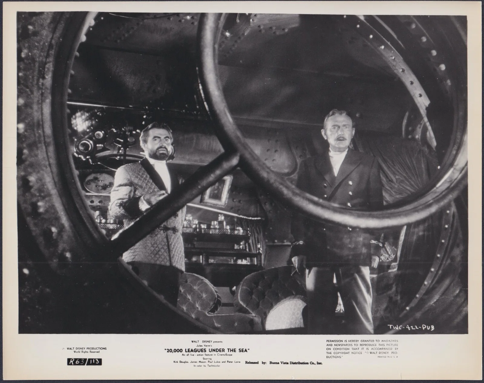 20,000 Leagues Under the Sea 26x ORIGINAL Film Press Stills DISNEY 1963RR, изображение 2
