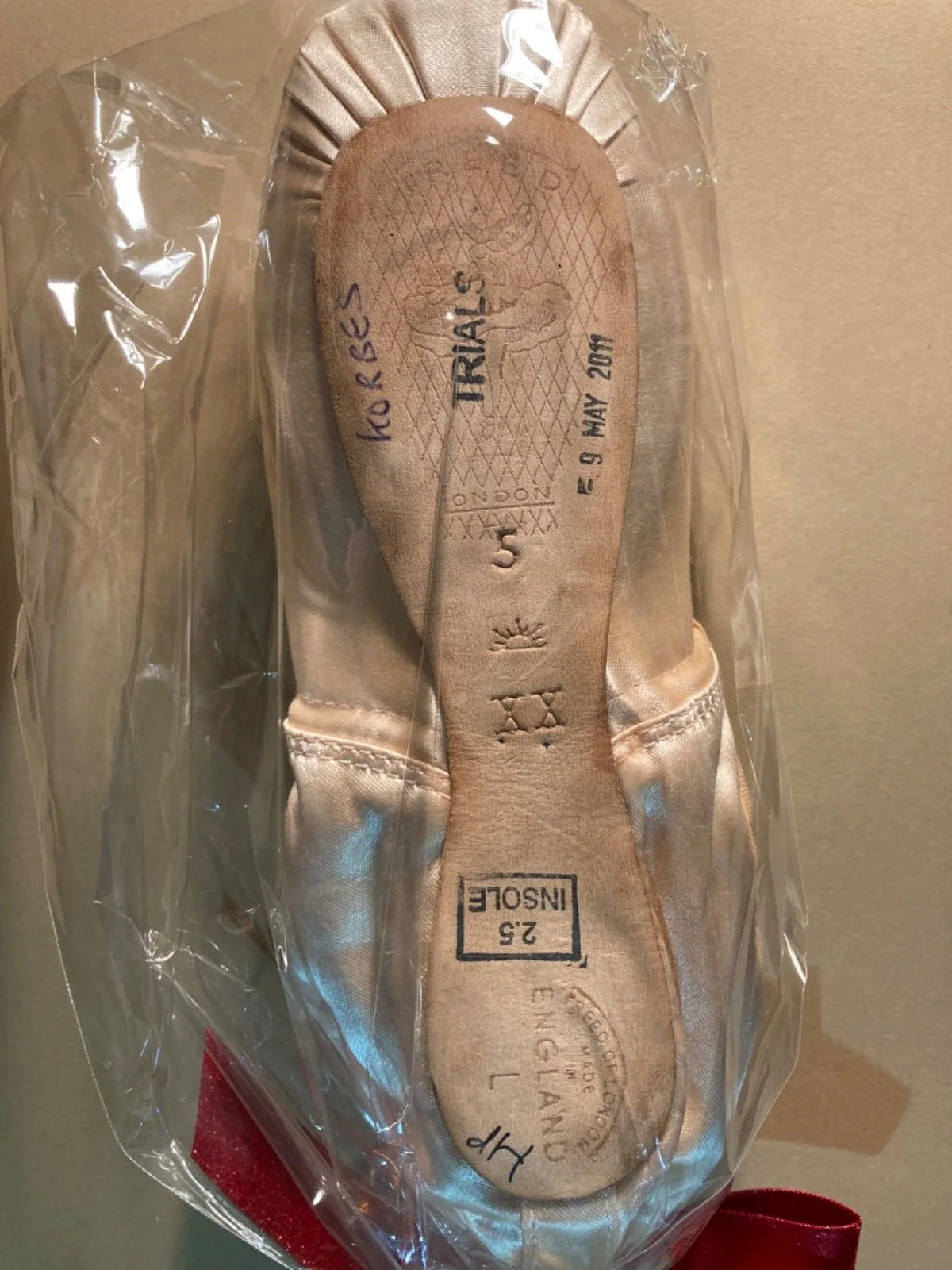 Pacific NW Ballet ballerina dancer signed ballet point shoes Carla Korbes NYCB, image 3