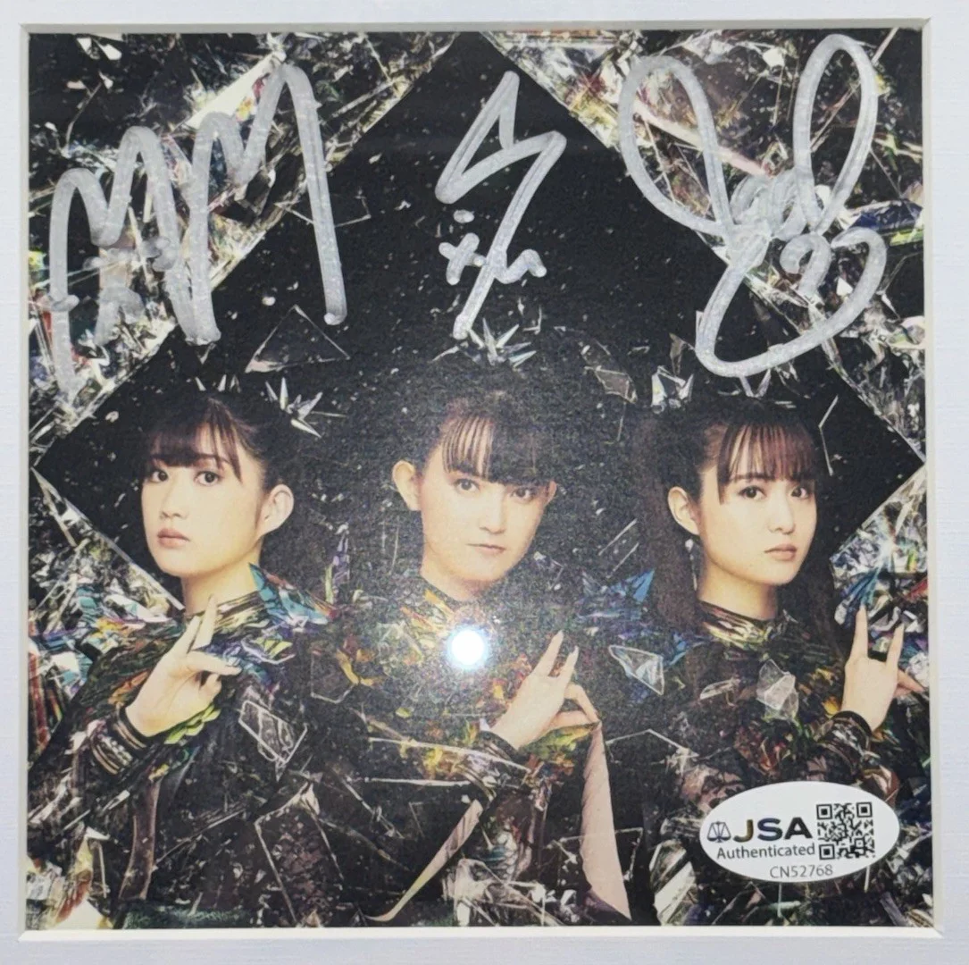 BABYMETAL SIGNED AUTOGRAPHED FRAMED & MATTED CD METAL FORTH JSA COA CN52768, изображение 2