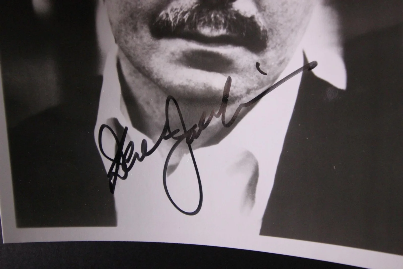 Derek Jacobi — THEATER Actor DEREK JACOBI & MISS WORLD FITNESS DARBY HART AUTOGRAPH PHOTOS~, изображение 2