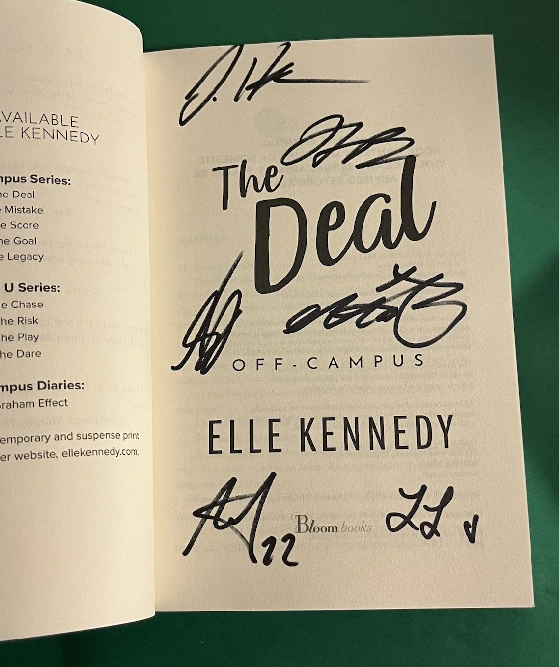 TV CAST — OFF CAMPUS CAST SIGNED X6 THE DEAL SC BOOK AUTOGRAPH COA KALYN CIPRIANO + PROOF, изображение 2
