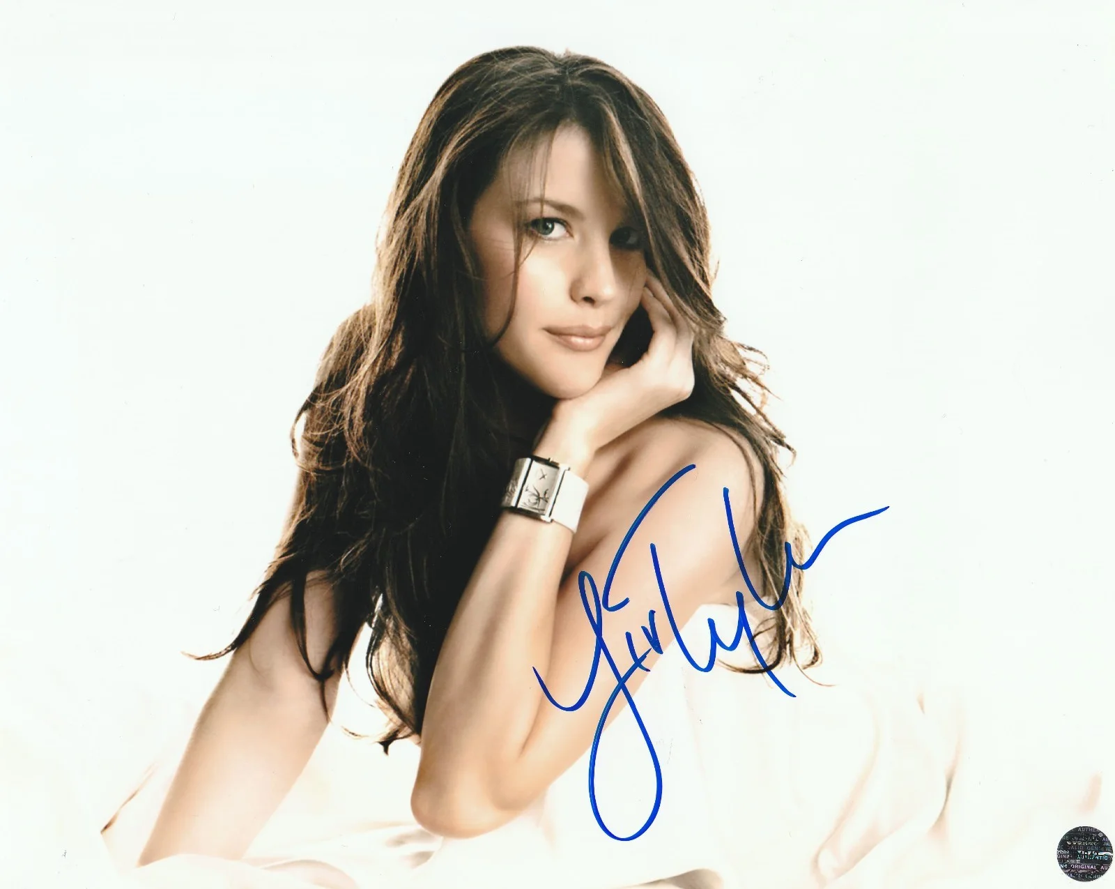 Liv Tyler — Liv Tyler Autographed Signed Red Hot Sexy 8x10 Photo with COA/Matching Hologram