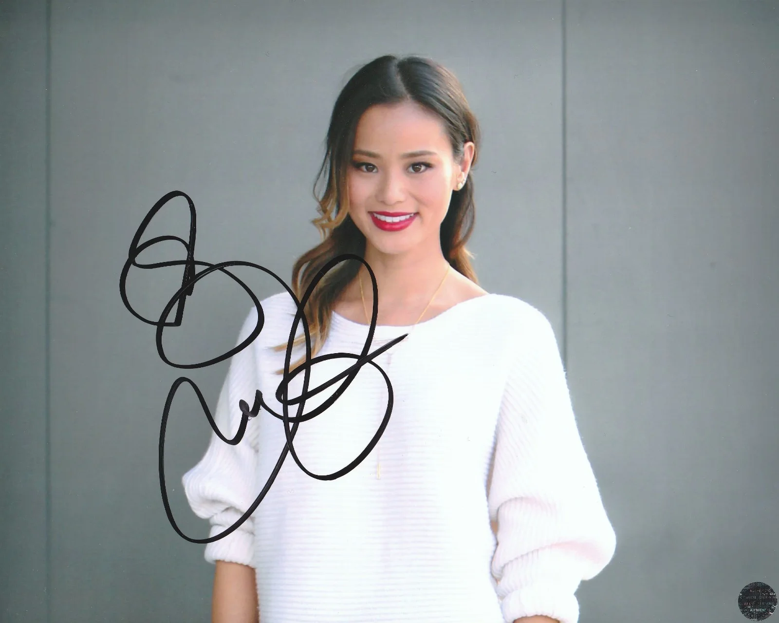 Jamie Chung — Jamie Chung Autographed Super Sexy Hot 8x10 Photo with COA/Matching Hologram