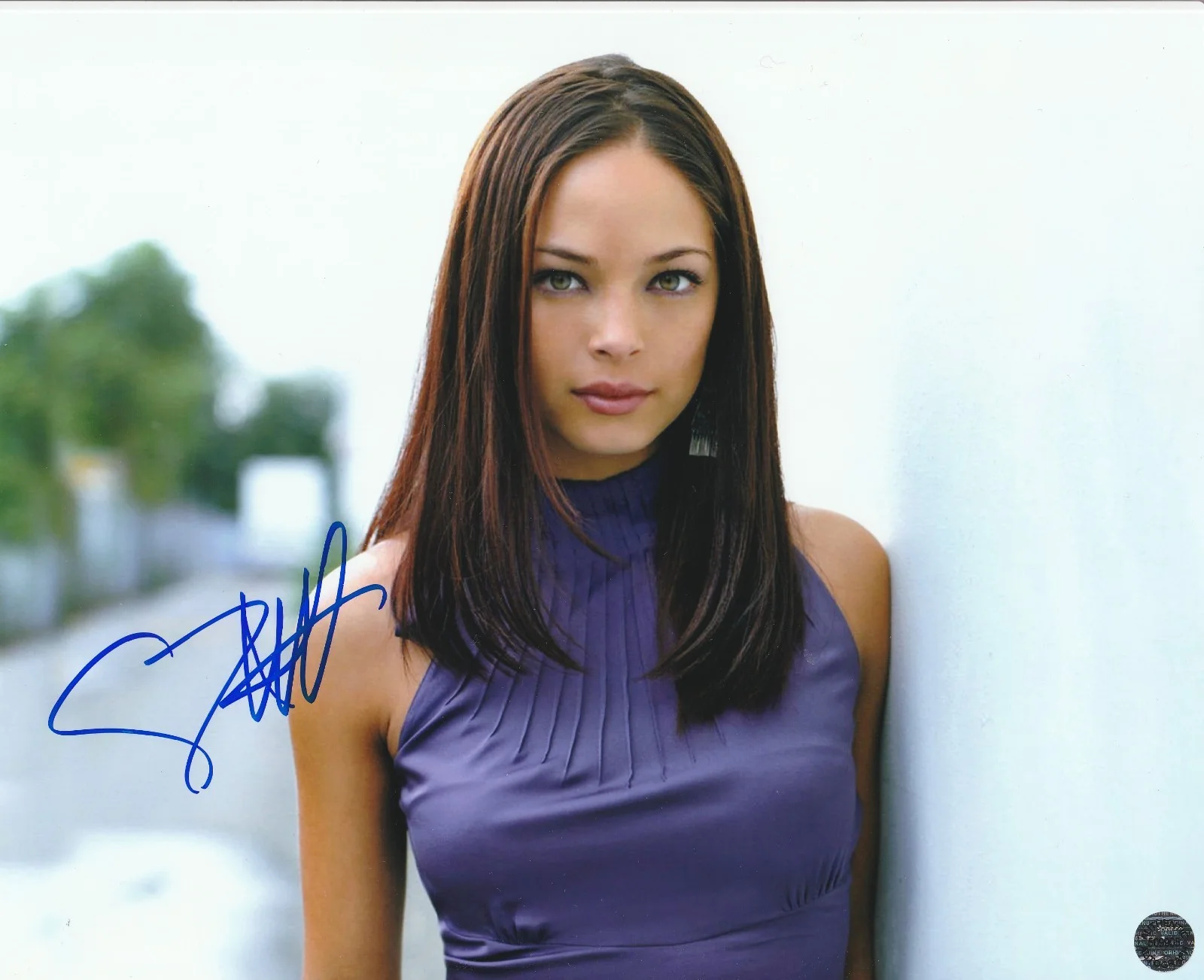 Kristin Kreuk — Kristin Kreuk Autographed Signed Super Sexy 8x10 Photo with COA/MatchingHologram