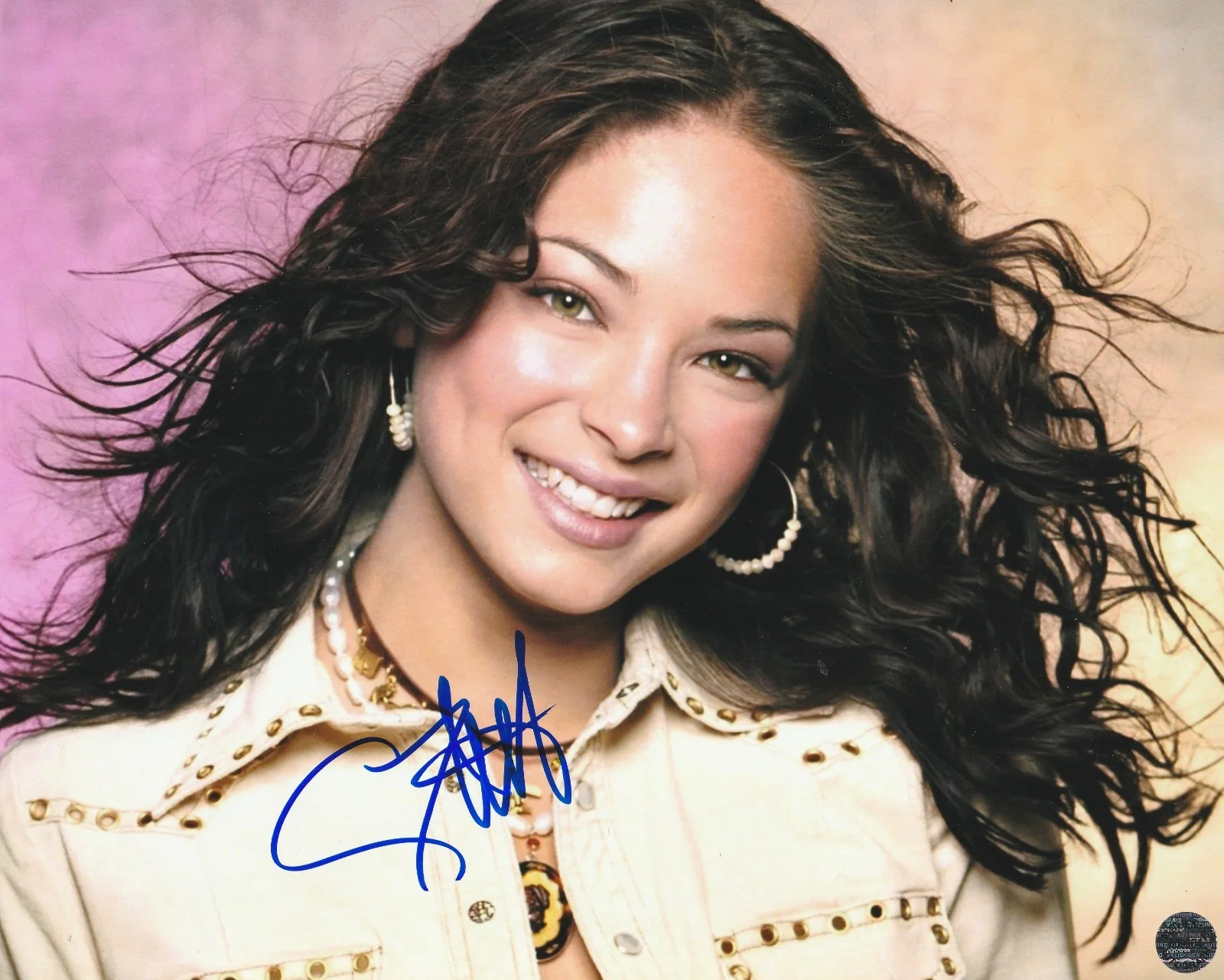 Kristin Kreuk — Kristin Kreuk Signed Autographed Red Hot Super Sexy 8x10 Photo with COA/Hologram