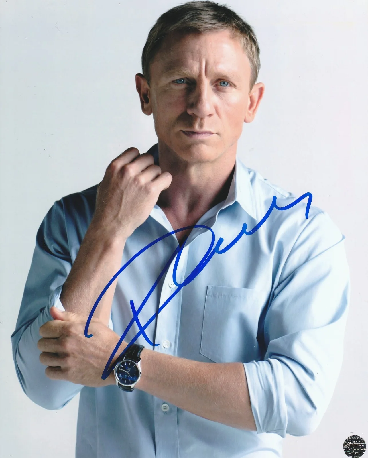 Daniel Craig — Daniel Craig Signed Autographed James Bond Casino Royale 8x10 Photo/COA/Hologram