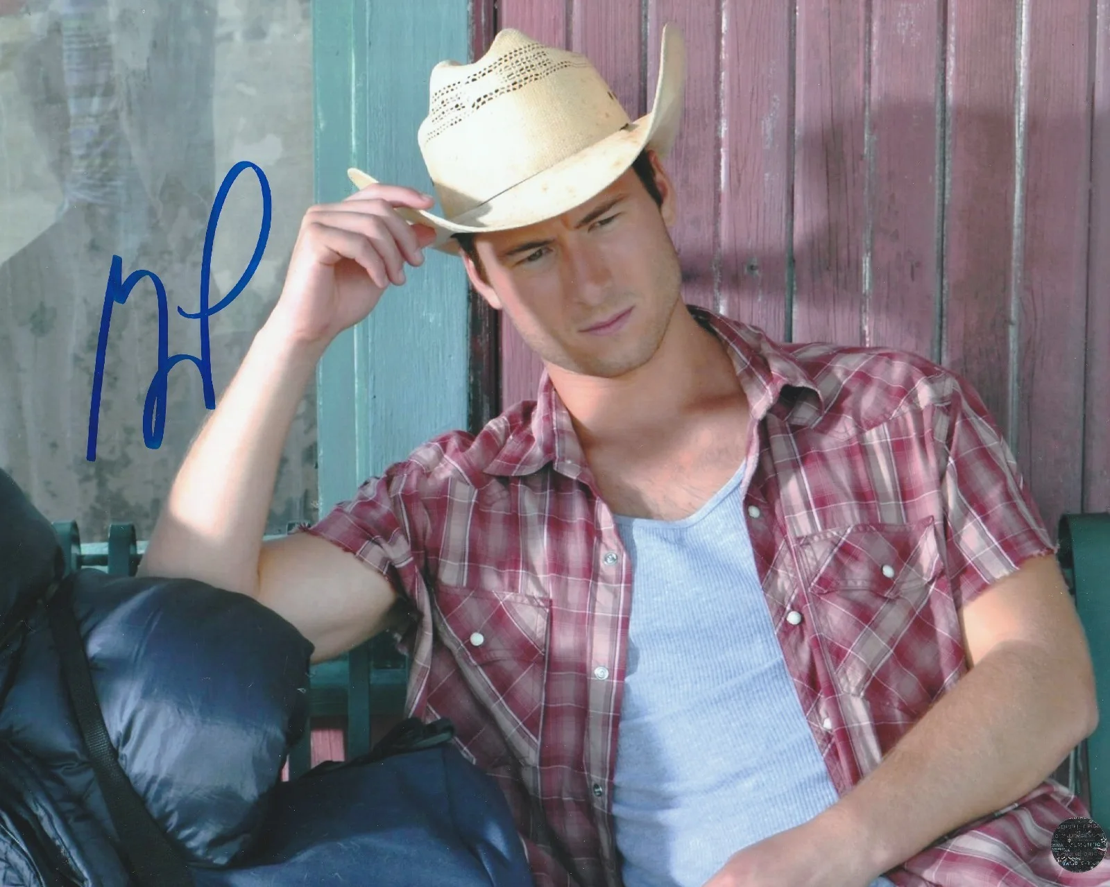 Glen Powell — Glen Powell Signed Autographed Super Sexy 8x10 Photo with COA/Matching Hologram