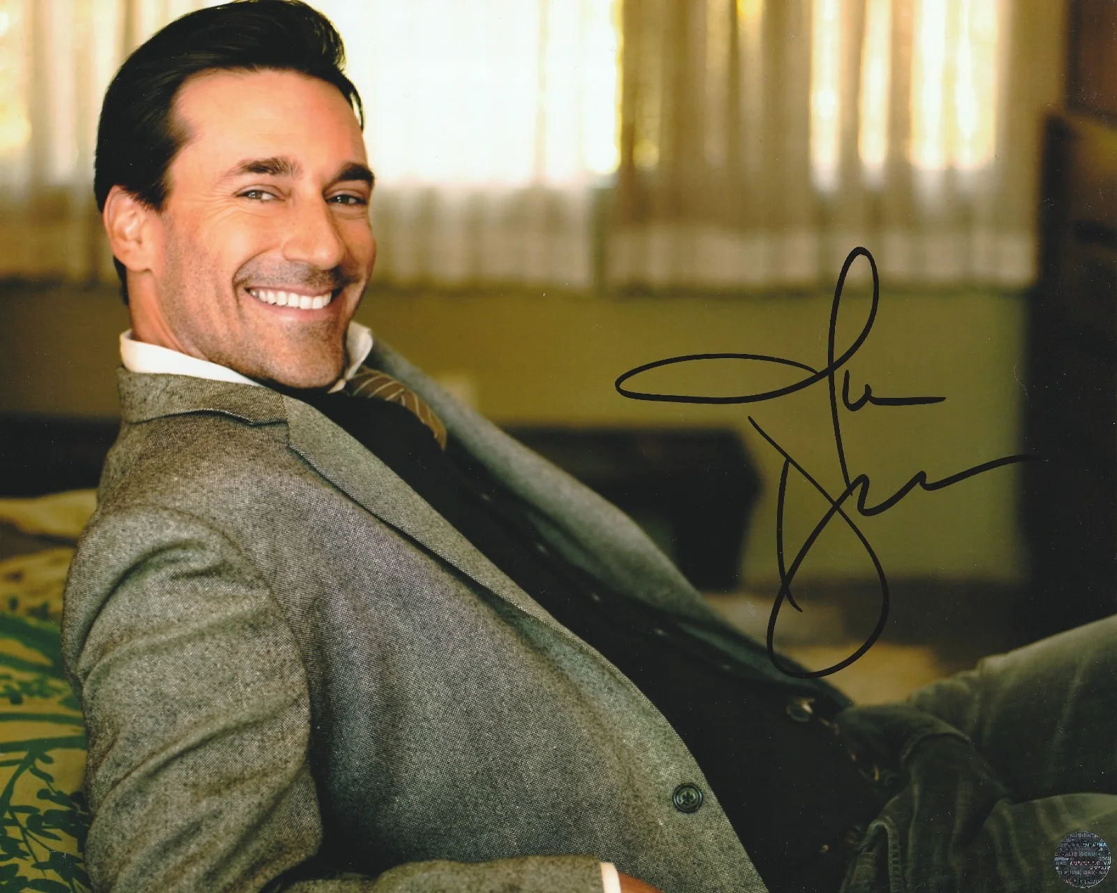 Jon Hamm — Jon Hamm Autographed Mad Men 8x10 Photo with COA/Matching Hologram