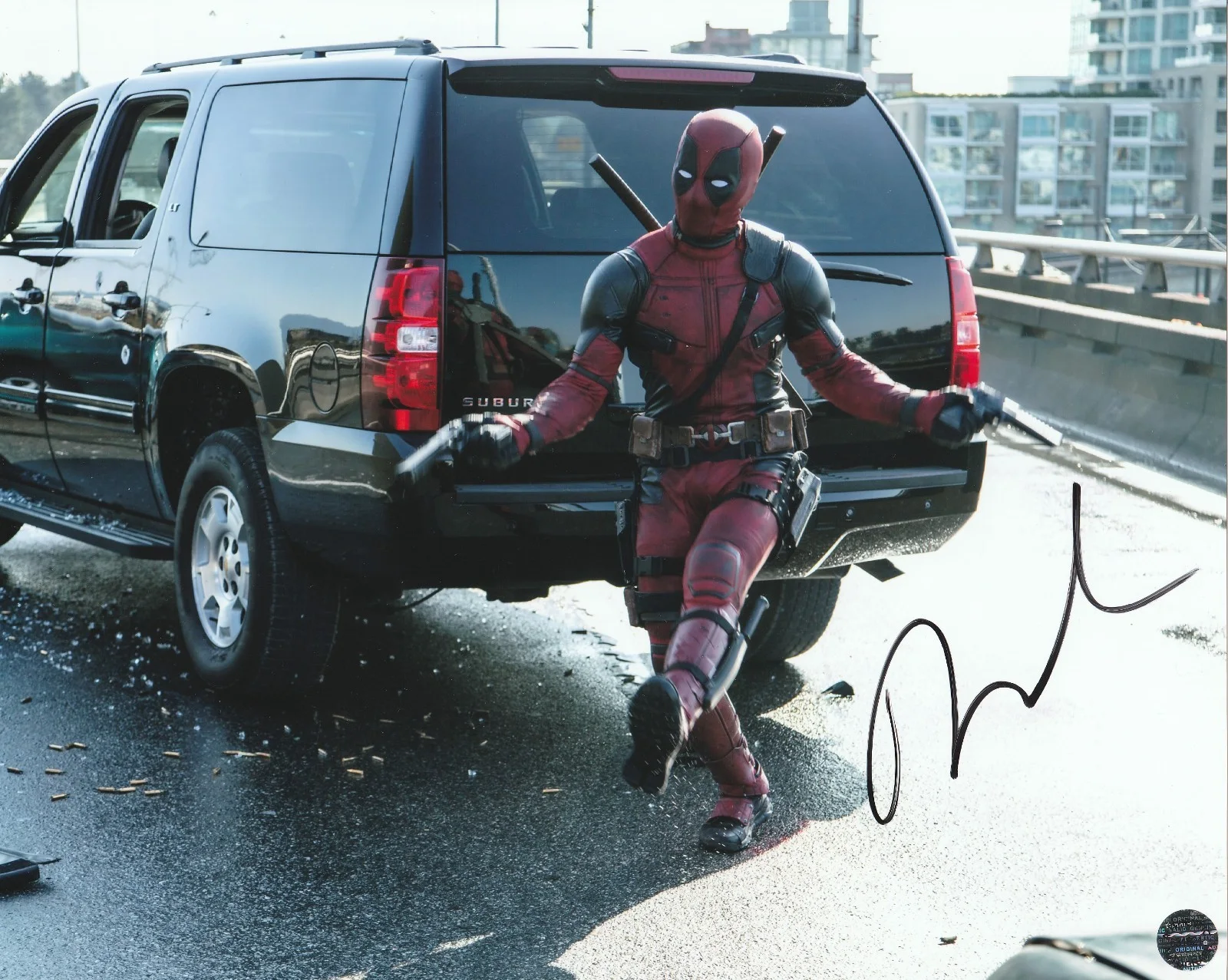 Ryan Reynolds — Ryan Reynolds Signed Autographed Deadpool 8x10 Photo with COA/Matching Hologram