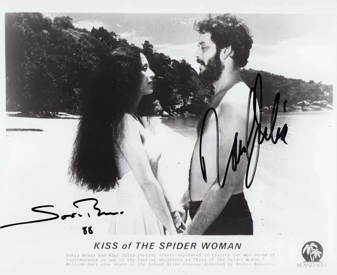 Raul Julia & Sonia Braga — Raul Julia & Sonia Braga Signed Autograph "Kiss Of The Spider Woman" Photo W/COA