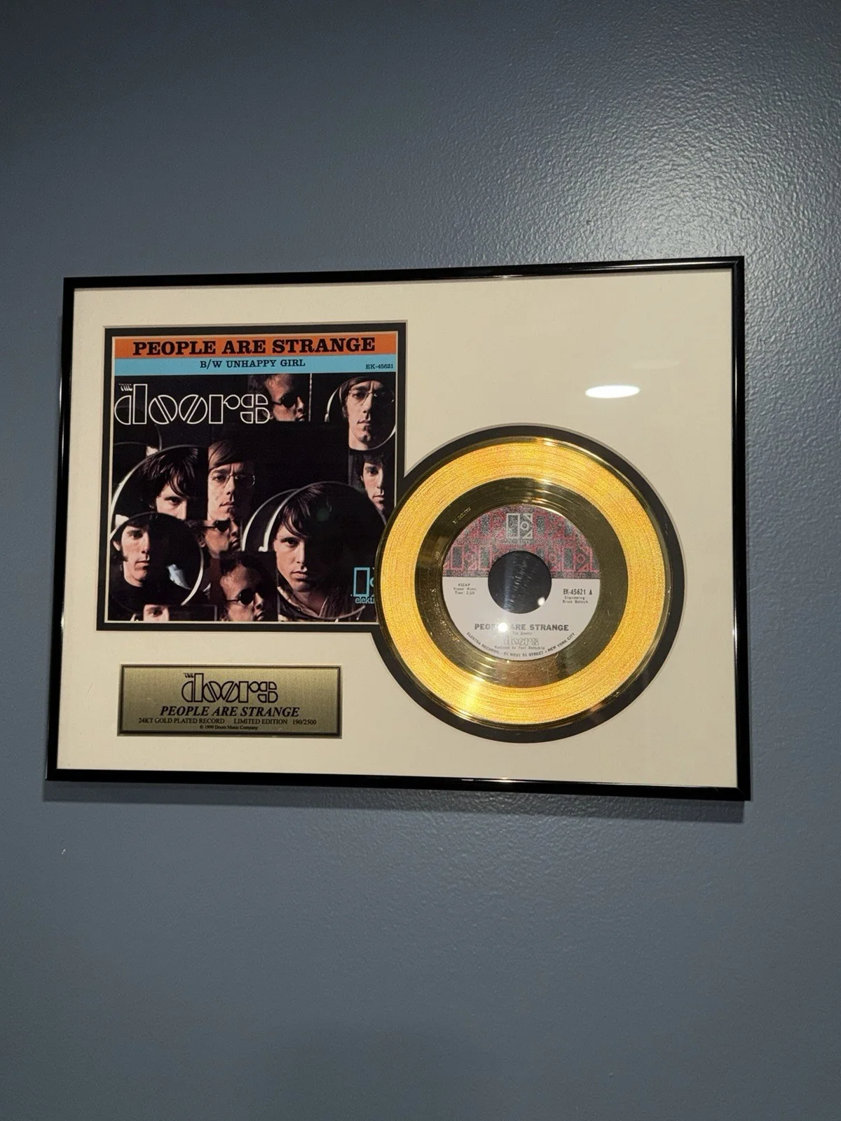 THE DOOR 24K GOLD PLATED LP RECORD PEOPLE ARE STRANGE LIMITED EDITION 190/2500, изображение 2