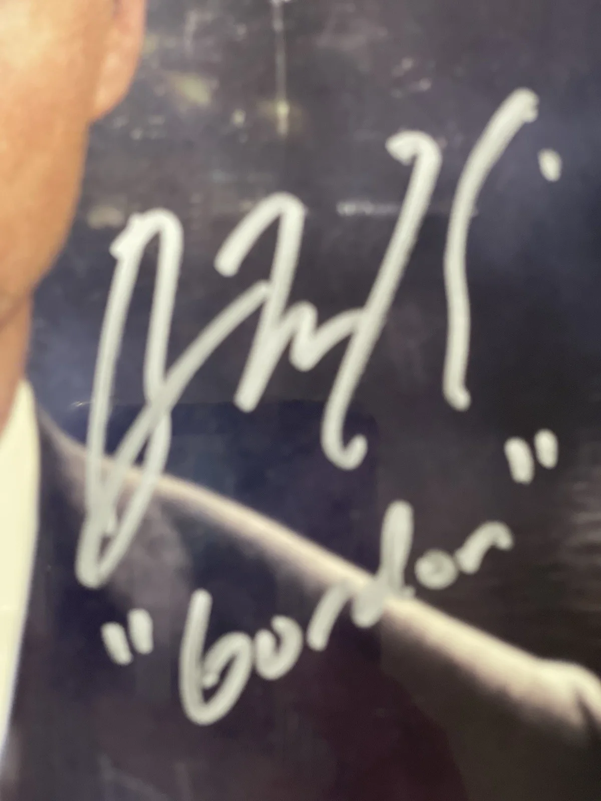 Autographed Ben McKenzie Photo From Gotham - Batman - James Gordon, изображение 2