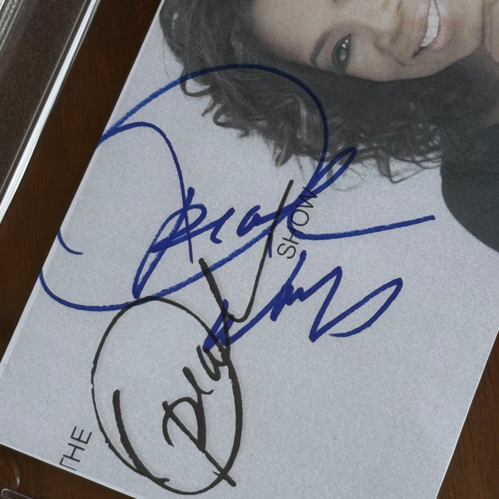 OPRAH WINFREY Autograph OPRAH SHOW Souvenir Print FULL NAME Signed * PSA, image 3