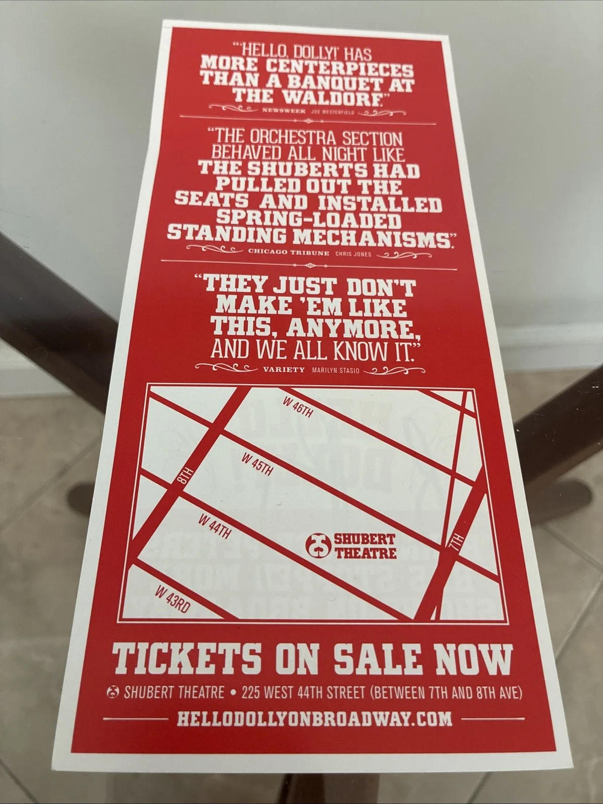 Bernadette Peters — Bernadette Peters “Hello Dolly” Autographed Broadway Flyer Shubert Theatre, изображение 3