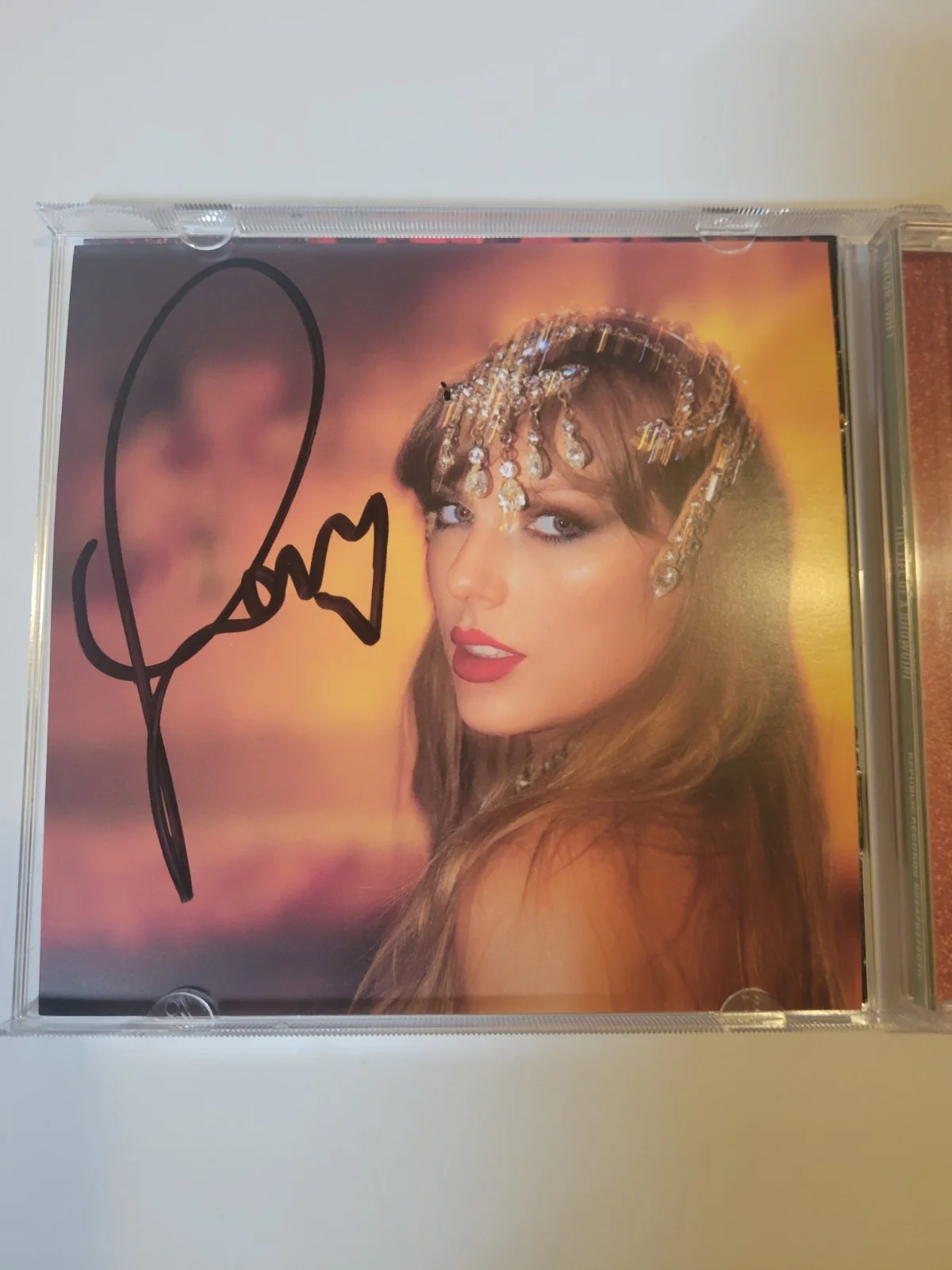 Taylor Swift The Life of a Showgirl Signed LONG SIGNATURE Heart Rare CD Photo 1, изображение 2