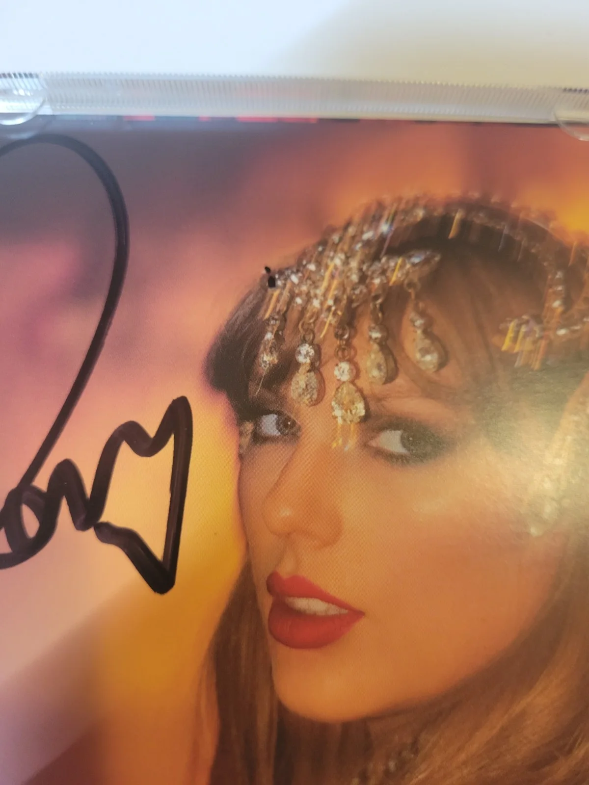 Taylor Swift The Life of a Showgirl Signed LONG SIGNATURE Heart Rare CD Photo 1, изображение 3