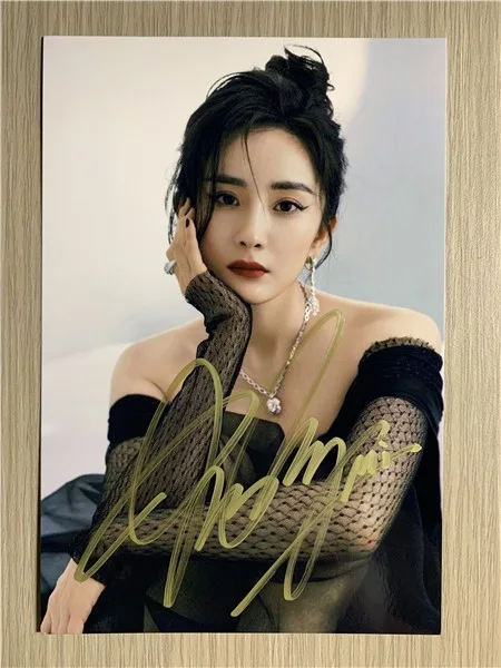 6" 杨幂/Yang Mi Hand Signed Autographed Photo Autographs Collection Original, image 2