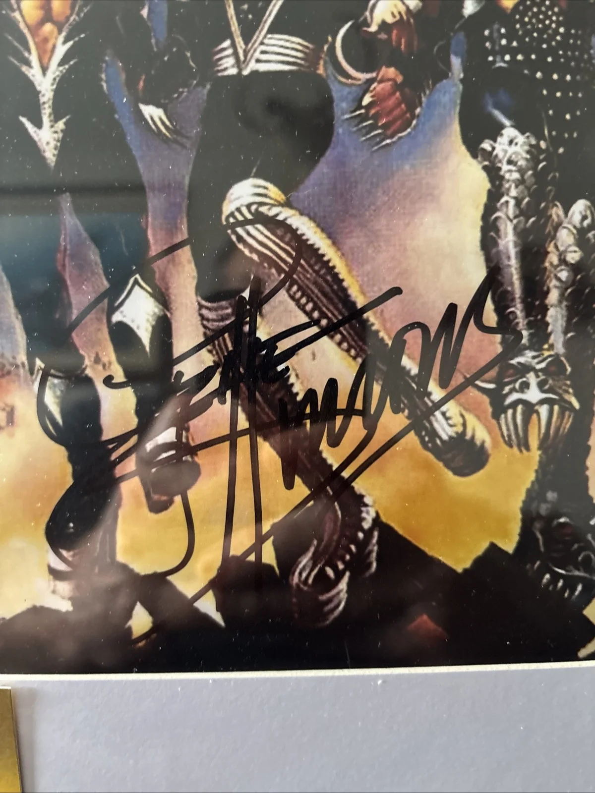 KISS -GENE SIMMONS SIGNED FRAMED 8 x 10 PHOTO With COA, изображение 2