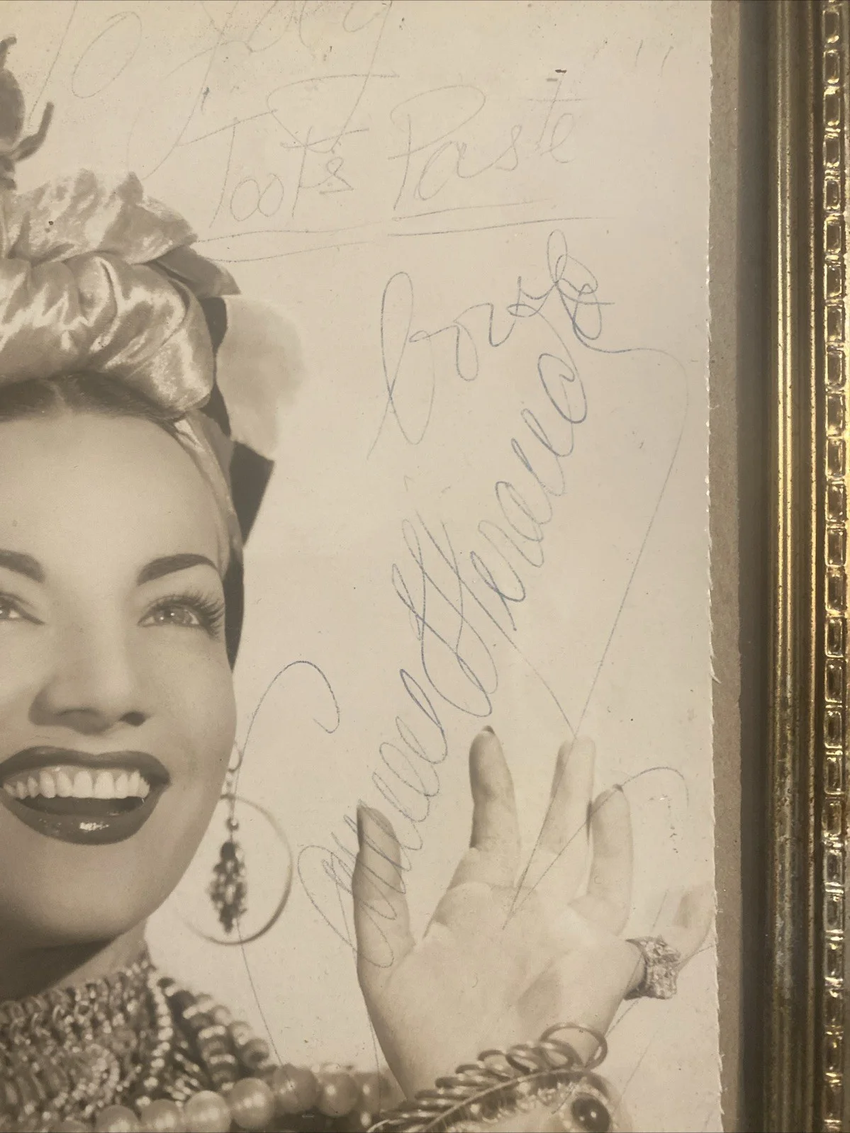 Carmen Miranda — carmen miranda signed Photo, image 3