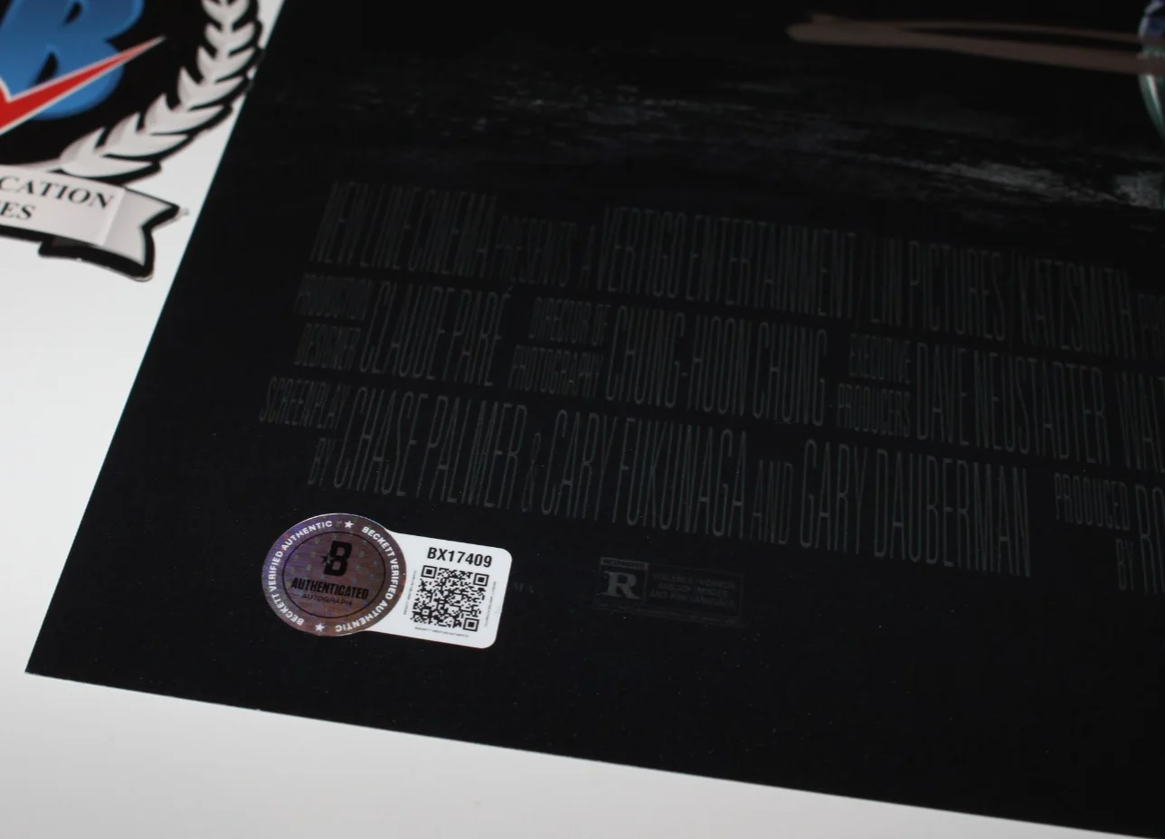 DIRECTOR ANDY MUSCHIETTI SIGNED 'IT' 12x18 MOVIE POSTER 2 BECKETT BAS COA PROOF, изображение 3