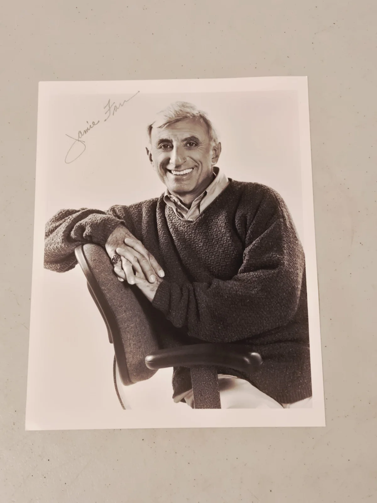 Jamie Farr — Autographed JAMIE FARR 8x10 Promo Photo - M*A*S*H* Star, "Cpl. Maxwell Klinger"
