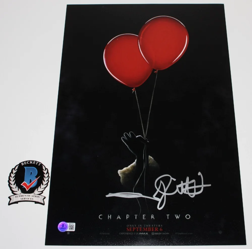 DIRECTOR ANDY MUSCHIETTI SIGNED 'IT' 12x18 MOVIE POSTER BECKETT BAS COA PROOF, изображение 2