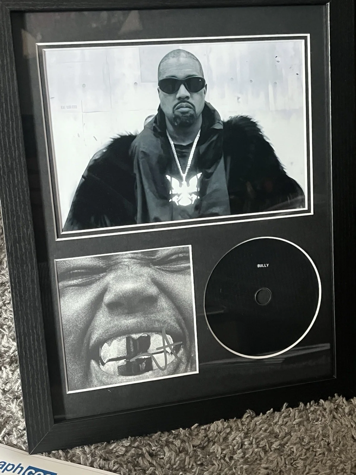Kanye West — Kanye West Autographed Signed 11x14 Custom Framed CD Photo Bully Ye Yeezy ACOA, изображение 4