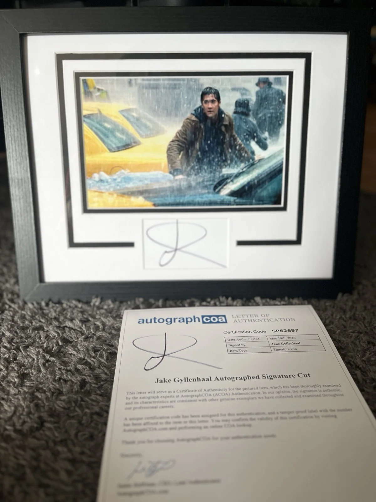 Jake Gyllenhaal — Jake Gyllenhaal AUTOGRAPH Signed Matted Custom Framed 11x14 Display ACOA, image 4