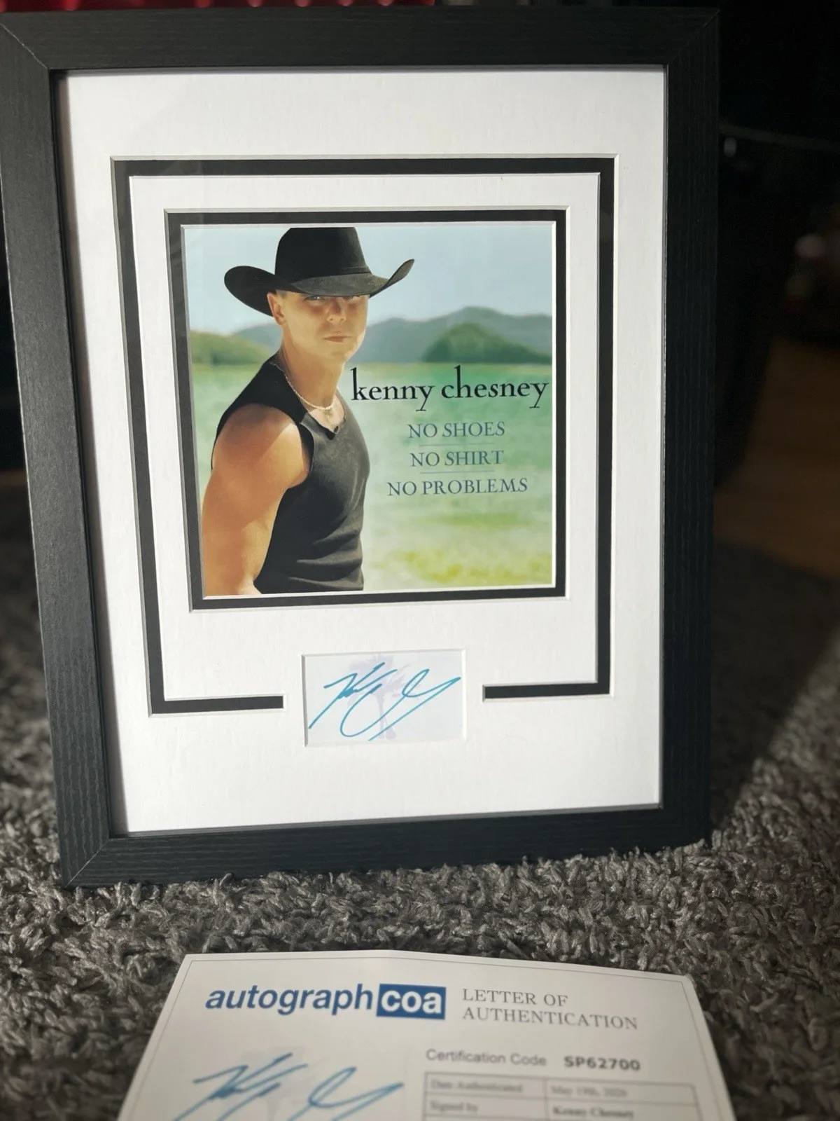 KENNY CHESNEY SIGNED AUTOGRAPH FRAMED 11x14 DISPLAY ACOA MATTE CUT COUNTRY STAR, изображение 3