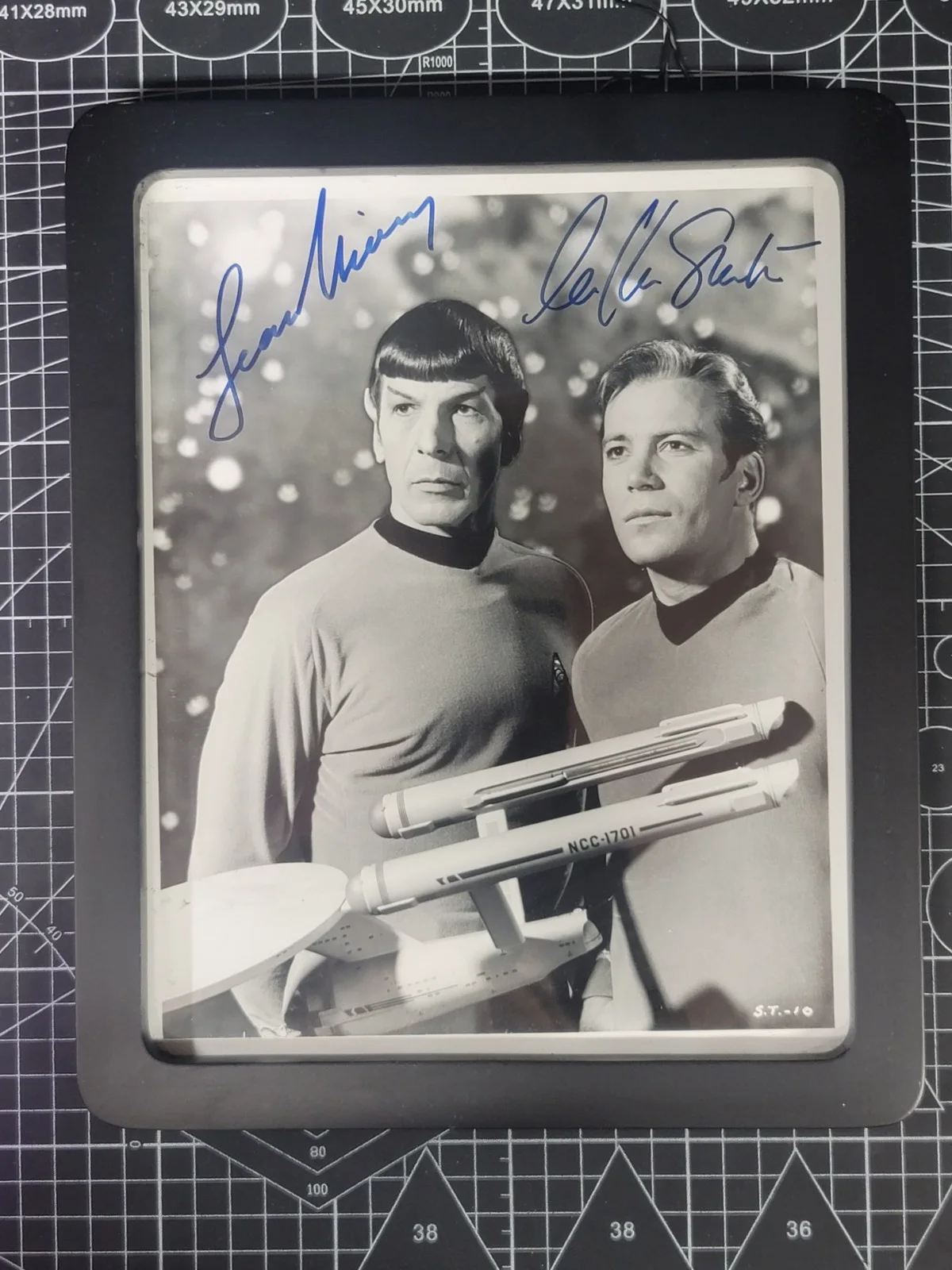 William Shatner Leonard Nimoy Autographed 8x10 Photo Signed Picture + COA, image 2