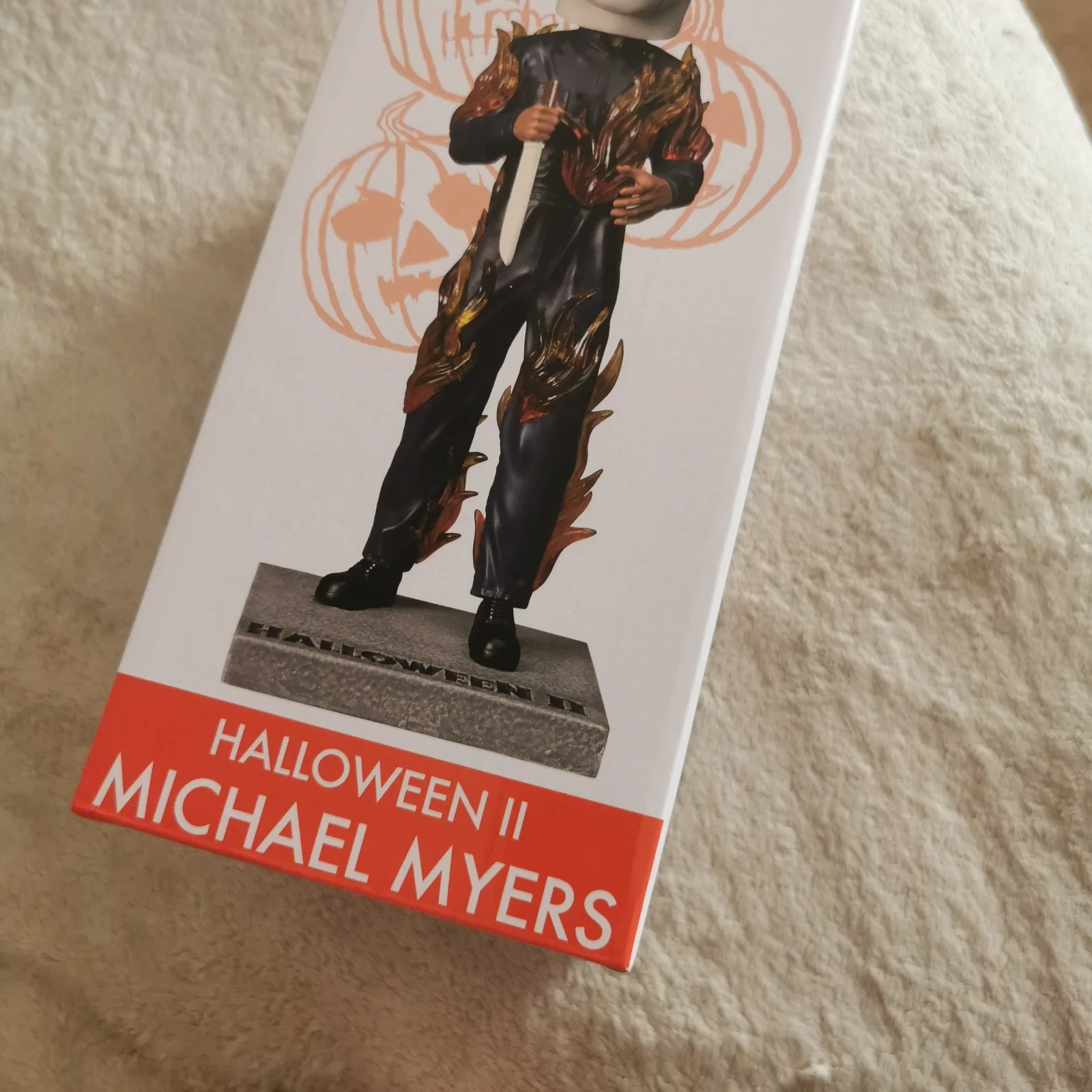 Halloween 2 head knockers hand painted collectors edition Michael myers neca, image 3