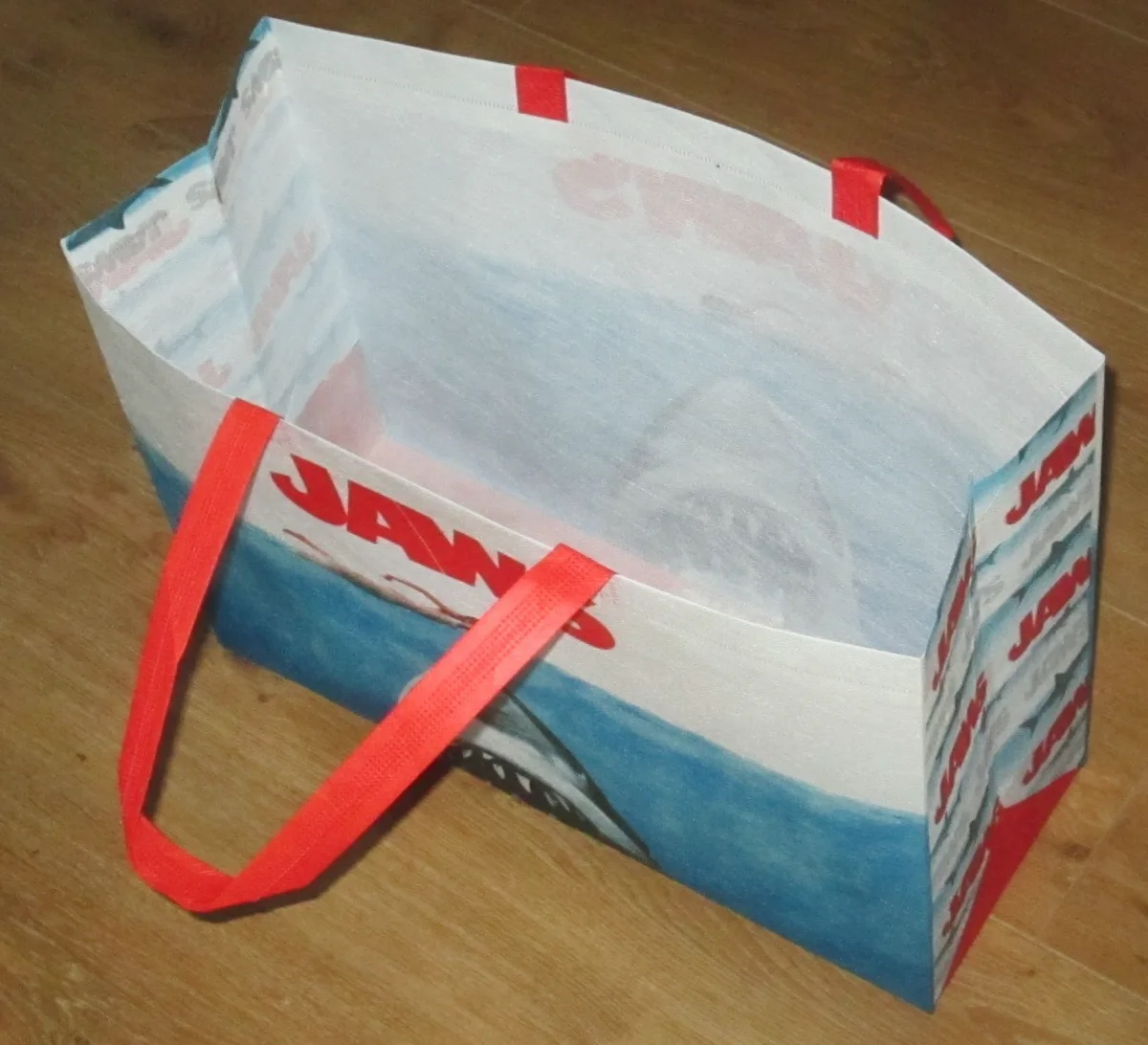 JAWS Officially Licenced Bag For Life NEW Recycled Materials 50th Anniversary, изображение 2