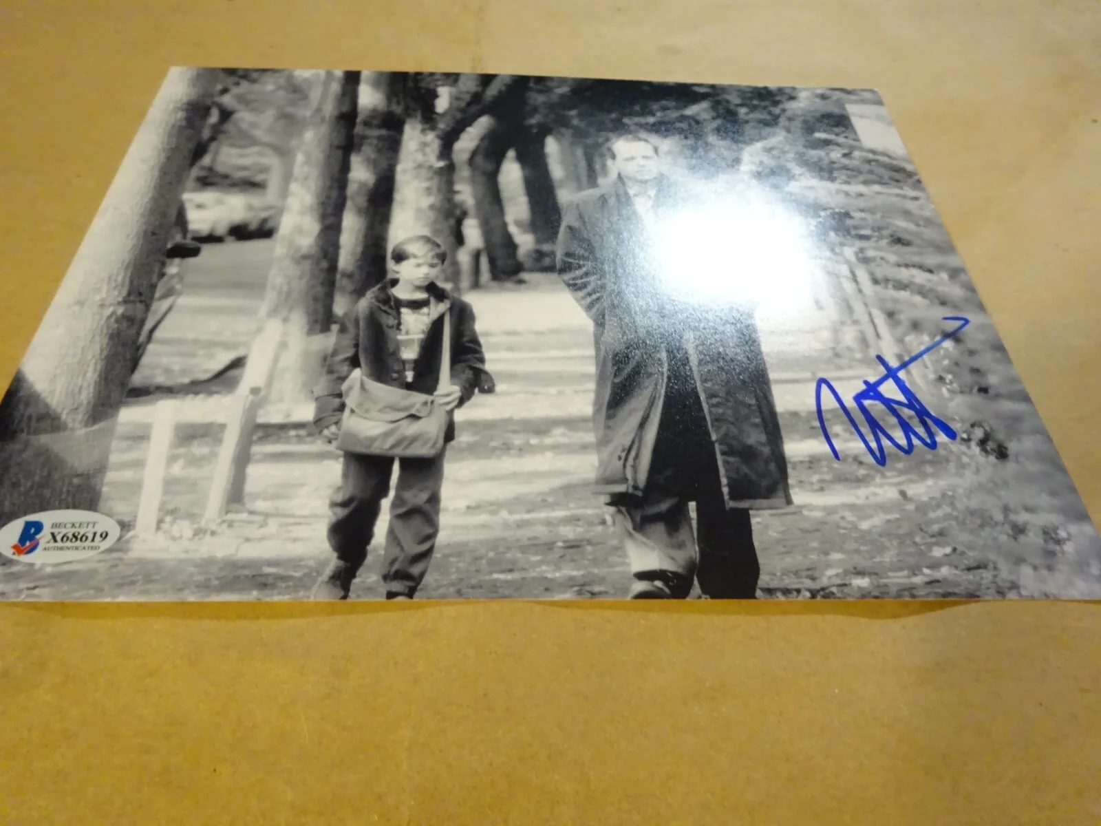 Haley Joel Osment — Signed Haley Joel Osment Autographed The Sixth Sense Photo 8x10 Beckett BAS COA, image 3