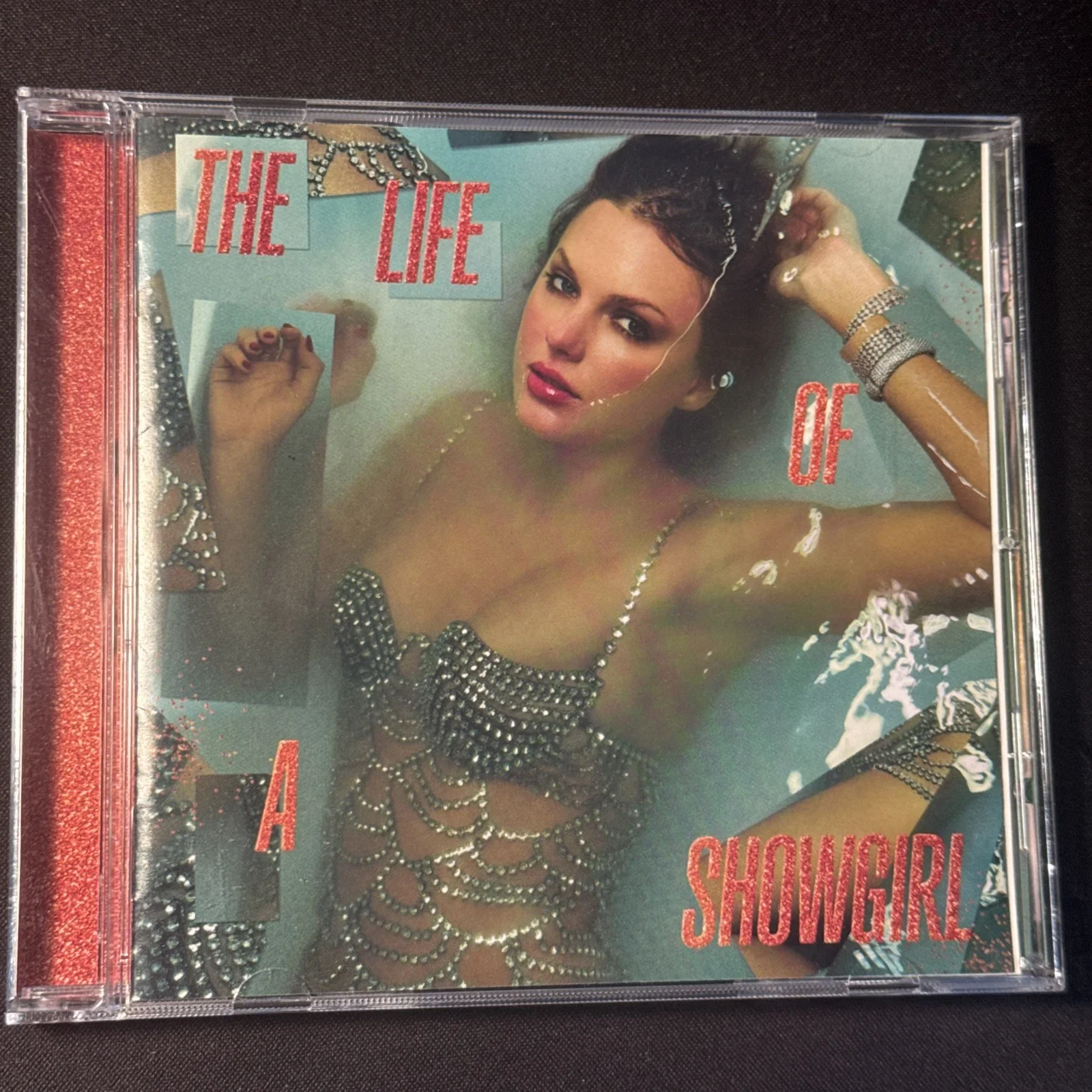 The Life Of A Showgirl CD w/ Hand Signed Photo 4 Taylor Swift RARE, изображение 2