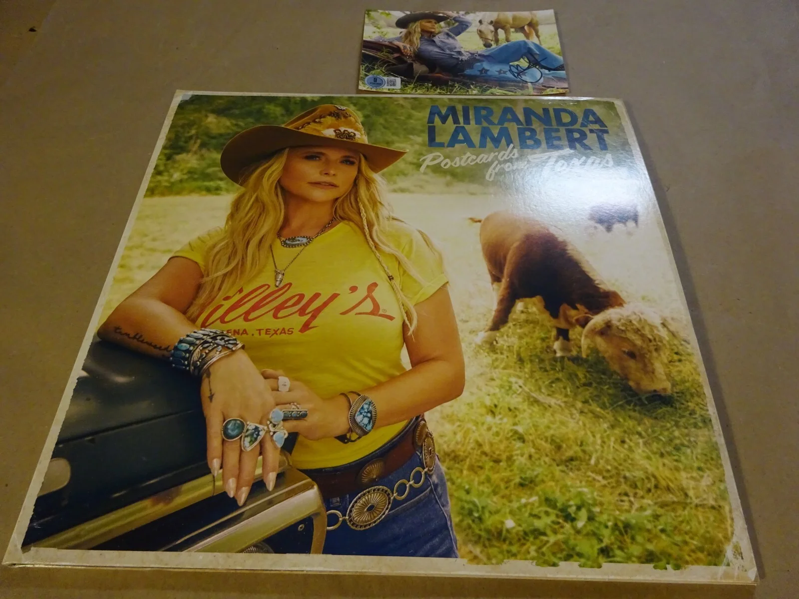Signed Miranda Lambert Autographed Postcards From Texas Album - Insert BAS COA, image 2