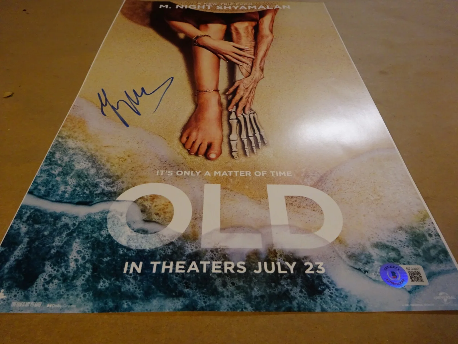 M Night Shyamalan — Signed M Night Shyamalan Autographed Old 11"x17" Photo Beckett BAS COA, изображение 2