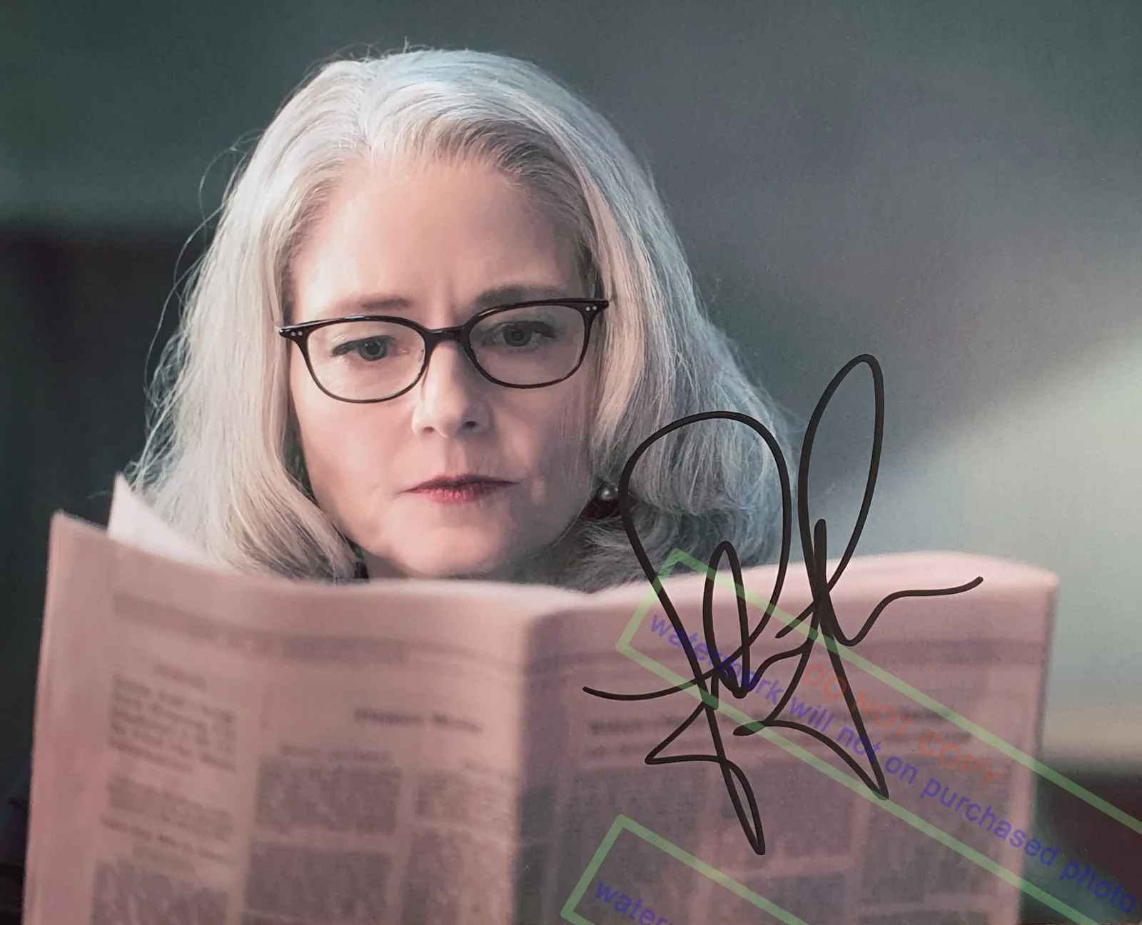 JODIE FOSTER — JODIE FOSTER Signed Autographed 8X10 Photo