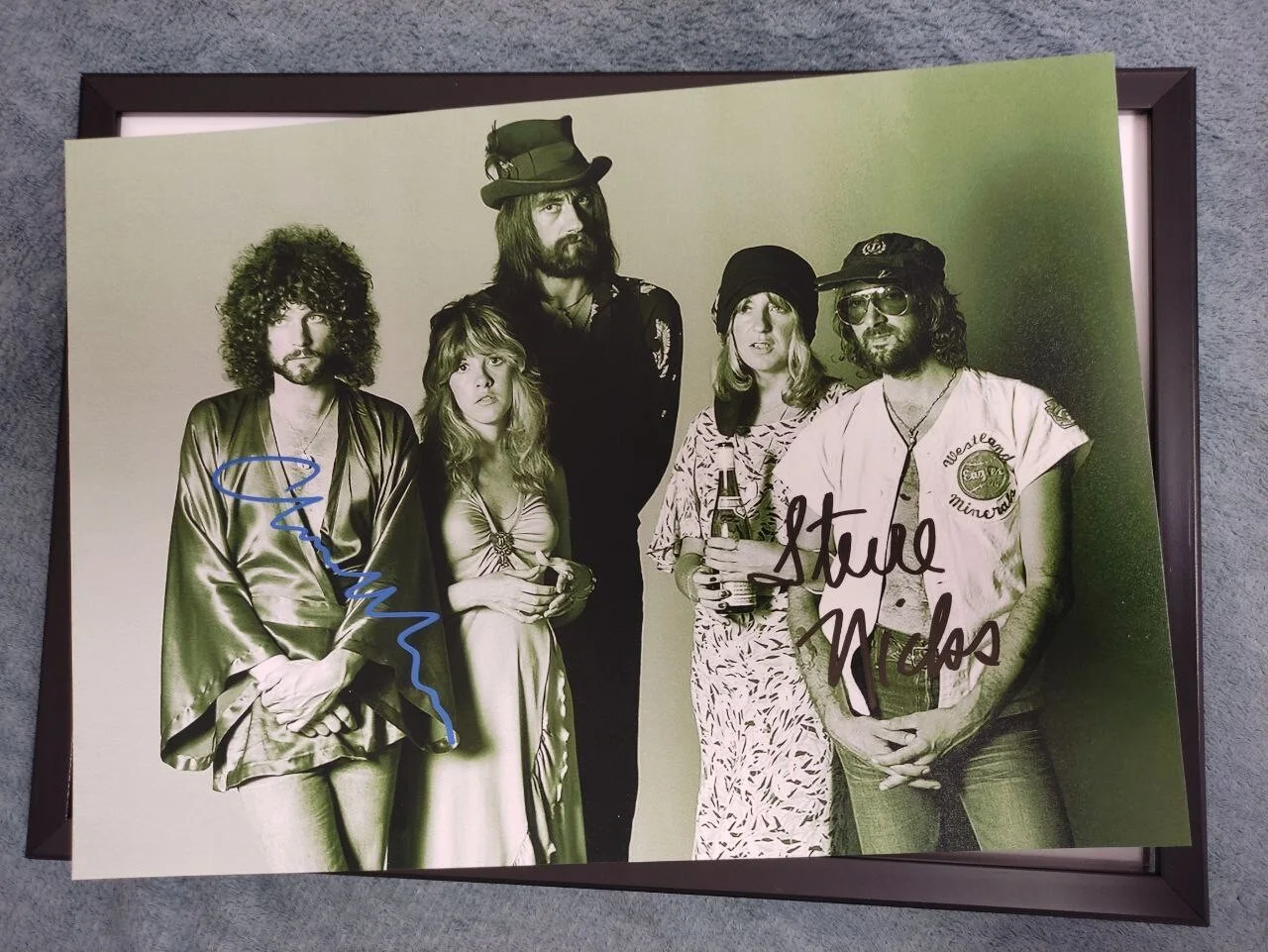 CHRISTINE MCVIE , STEVIE NICKS Signed Autographed Photo 8x12, изображение 2